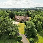 Alward House By Group Retreats