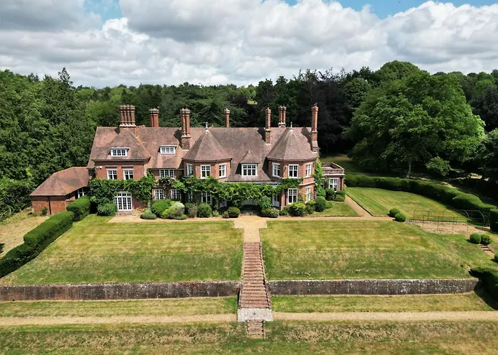 Alward House By Group Retreats