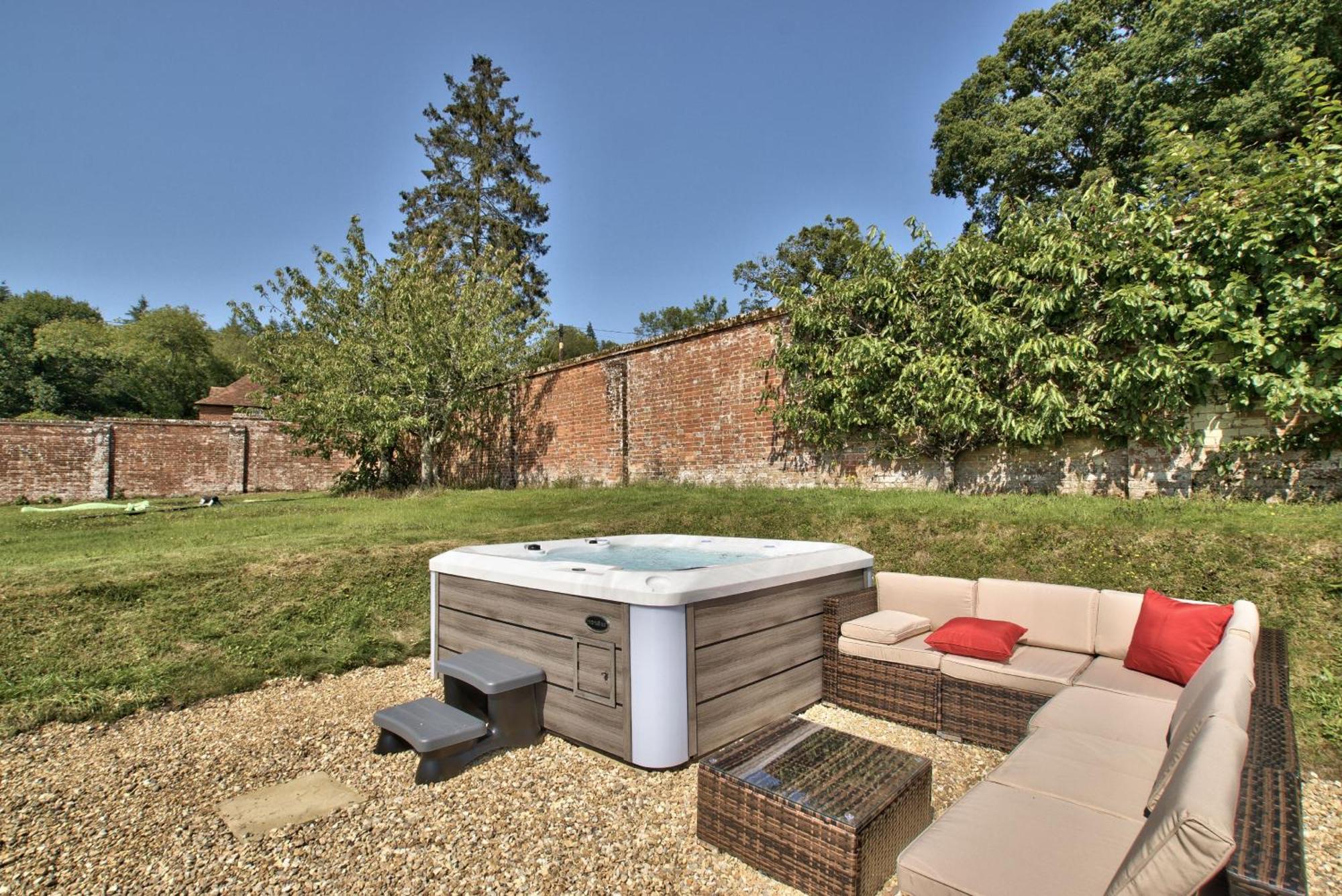 Holiday home Alward House By Group Retreats *