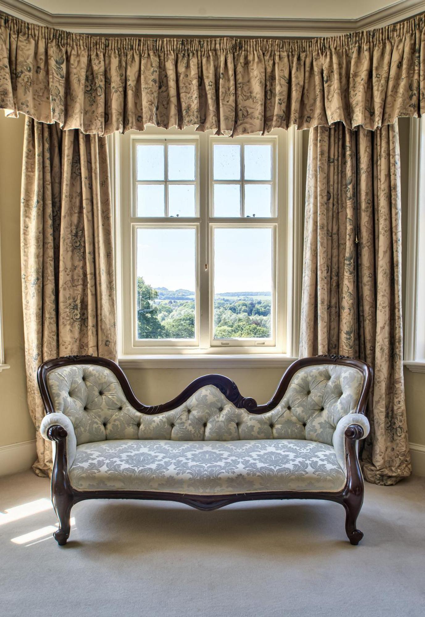 Alward House By Group Retreats Holiday home Salisbury