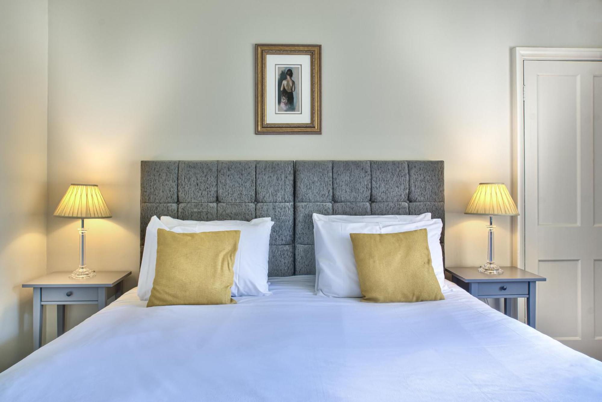 Alward House By Group Retreats Salisbury